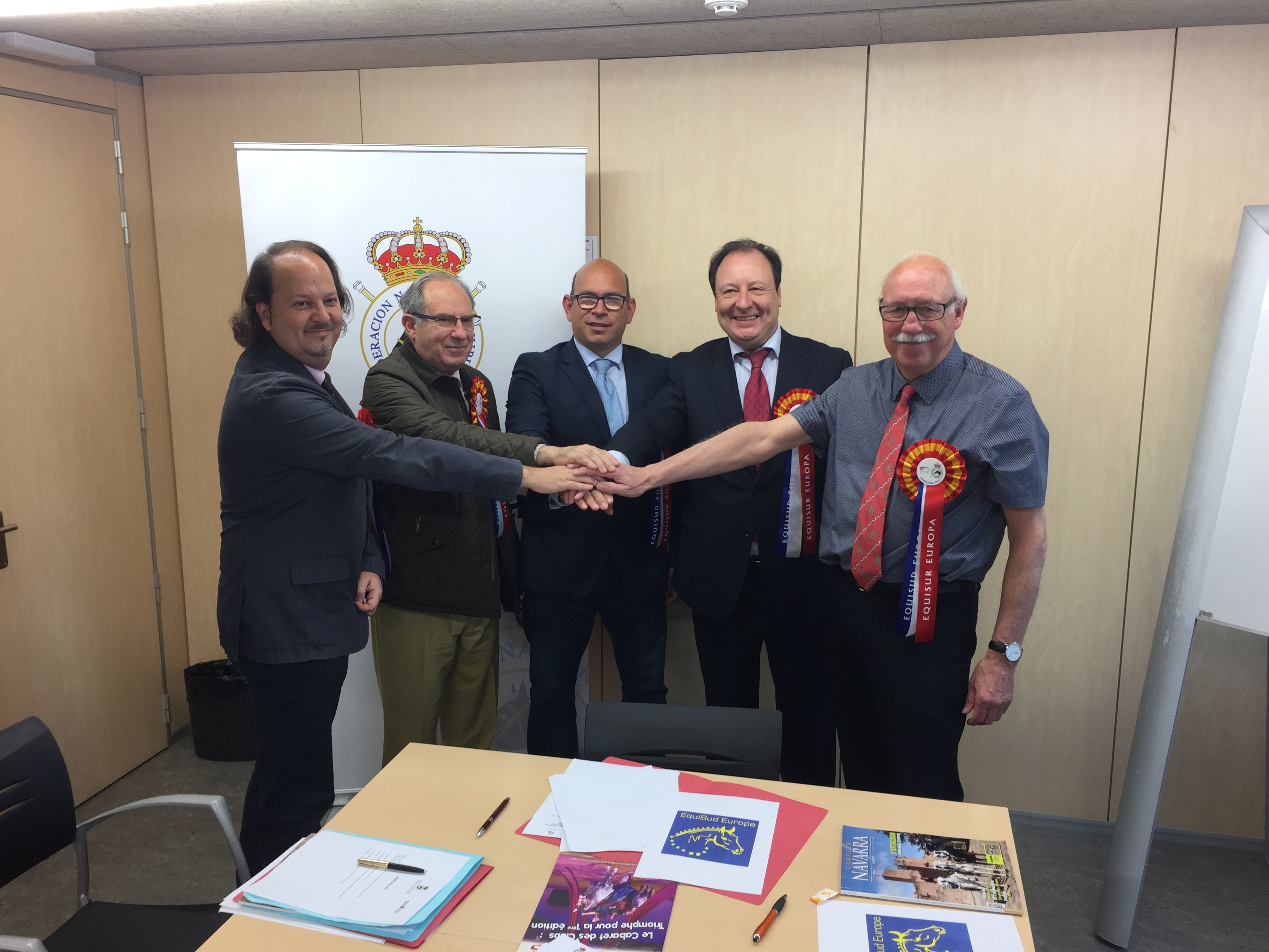 CONVENIO MARCO DE COLABORACIÓN “EQUI SUR EUROPA” ENTRE LAS  FEDERACIONES CRE POITOU CHARENTES (AQUITANIA), ARAGÓN, NAVARRA, LA RIOJA Y PAIS VASCO